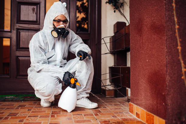 Reliable Mosquito Control contractor in Peabody, KS by Show Me Pest Control